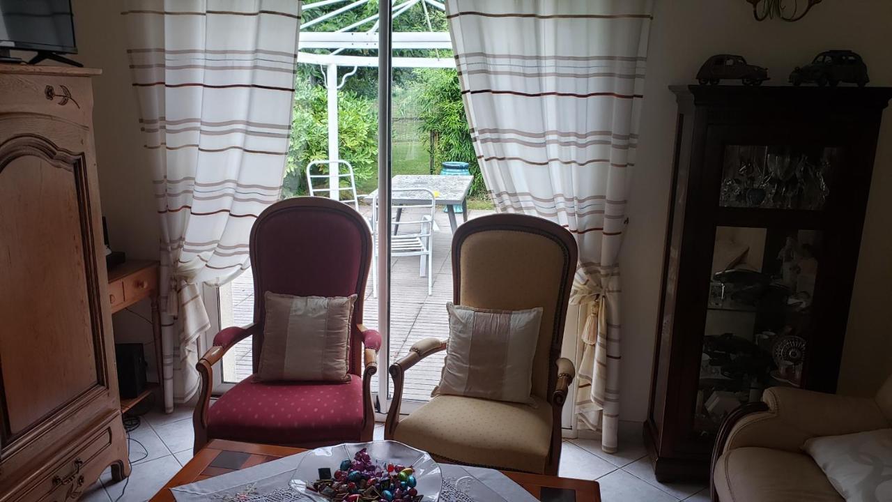 Le Calme Bed & Breakfast Plessé Exterior foto